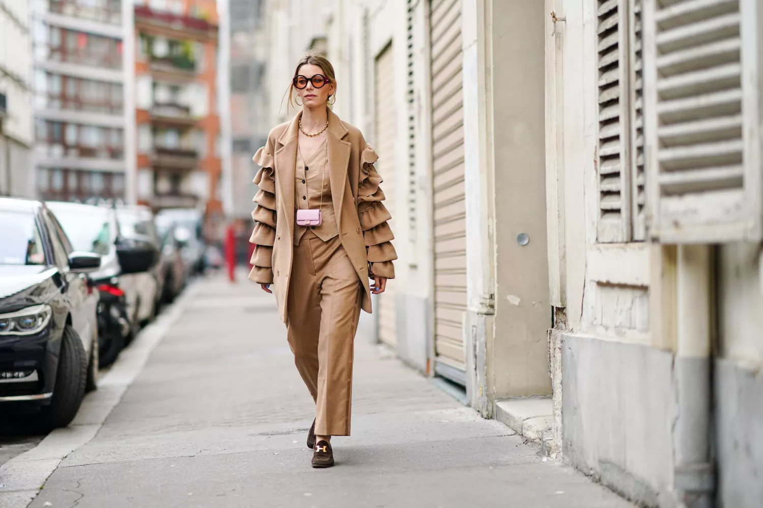 2022 m. rudens trendai – ką vilkėti laisvalaikiu ir į biurą?